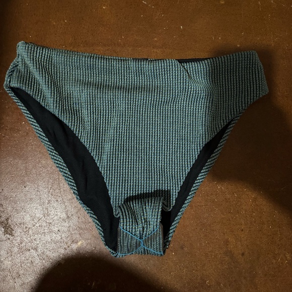 NWT ASOS Bikini. - Picture 2 of 4